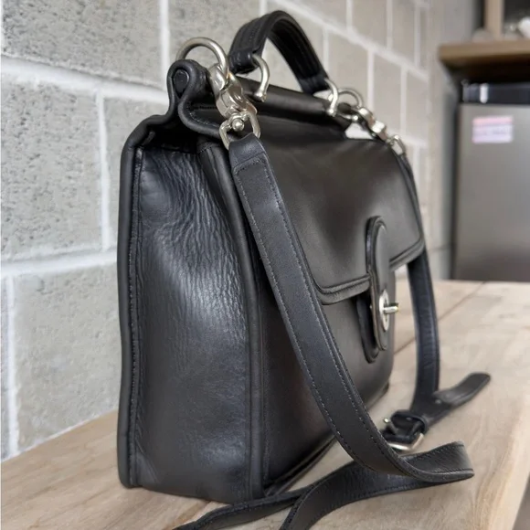 Coach Willis Black Leather Top-Handle Satchel with Detachable Strap - Picture 5 of 16